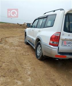 ميتسوبيشي باجيرو